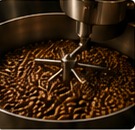 Granos de café tostándose